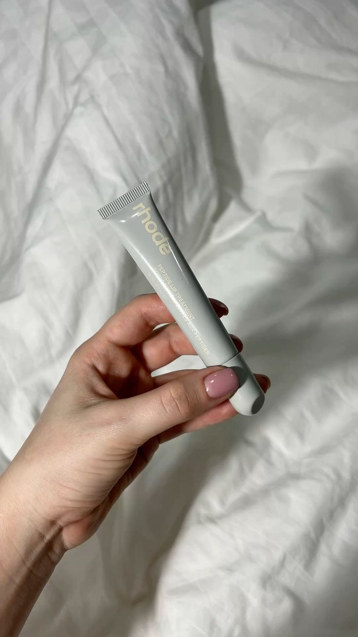 Rhode Peptide Lip Treatment - Salted Caramel 10ml
