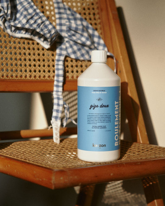 Kerzon 療癒檀木香氛洗衣液 1000ml