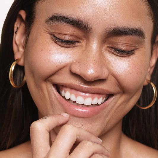 Saie Glowy Super Gel 水感亮澤凝露 30ml