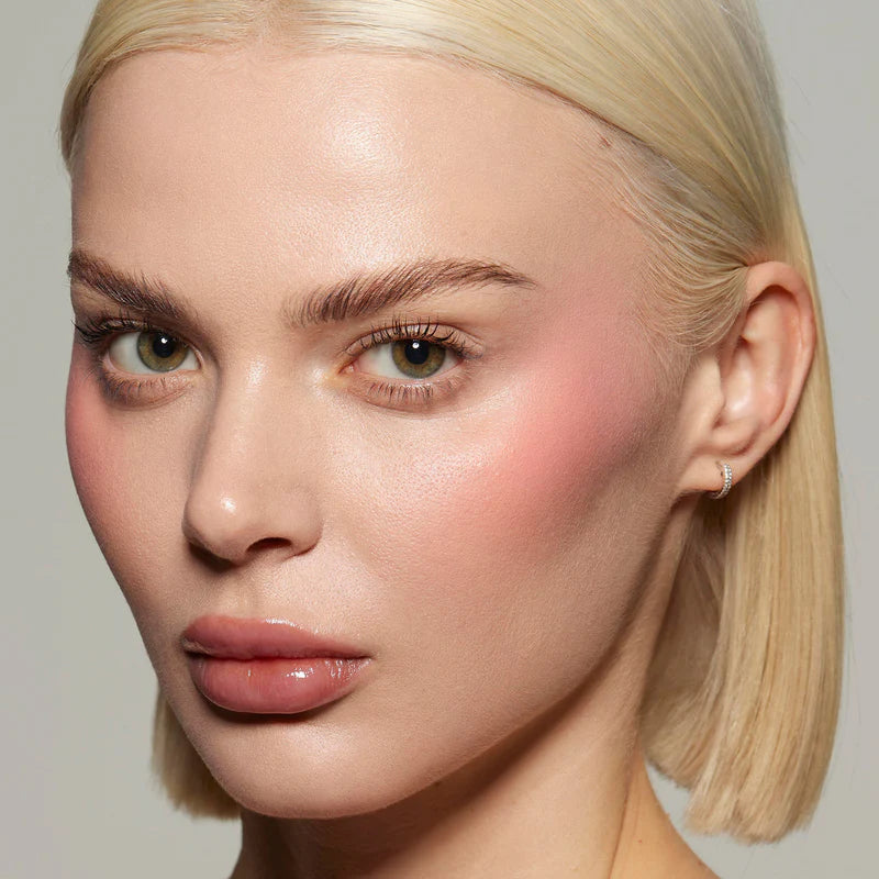 Kylie Cosmetics 雙效輕感水霧胭脂 2.3g