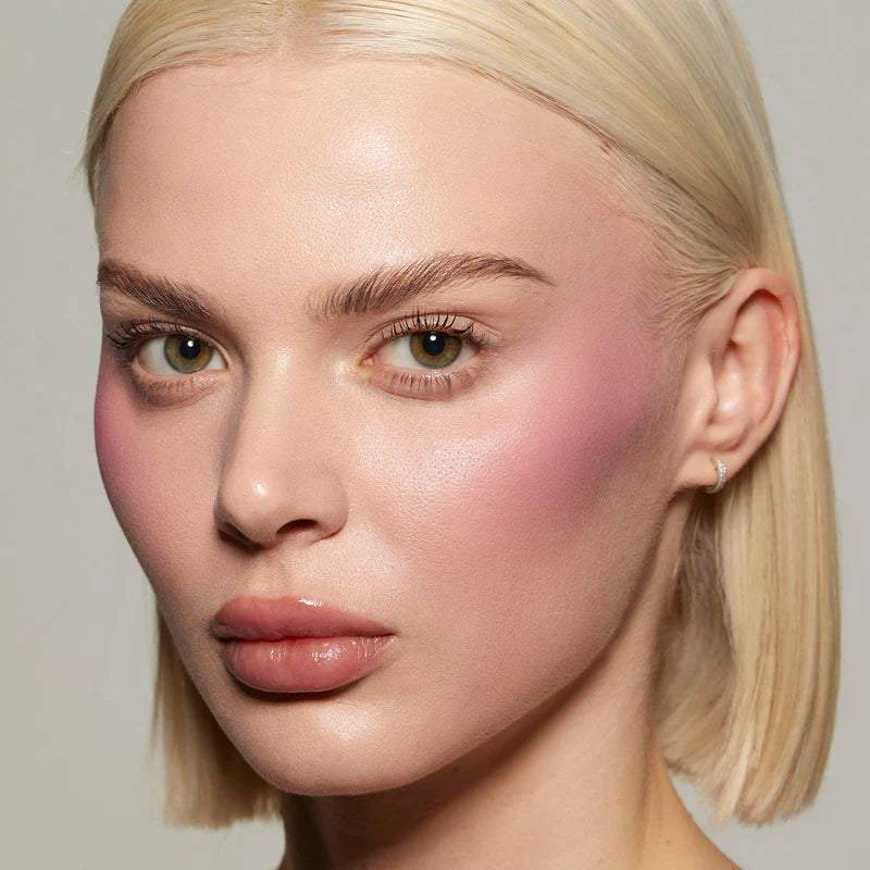 Kylie Cosmetics 雙效輕感水霧胭脂 2.3g