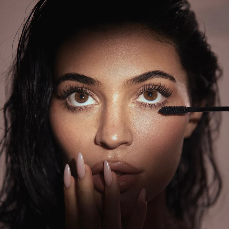 Kylie Cosmetics Kylash 濃密捲翹睫毛膏