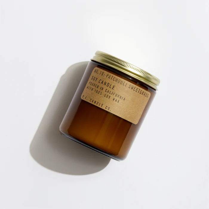 P.F. Candle Soy Candle No.19 Patchouli Sweetgrass 廣藿&香甜草- 204g/7.2oz