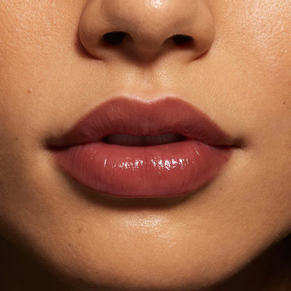 Kylie Cosmetics 奶油潤色護唇膏 2.4g