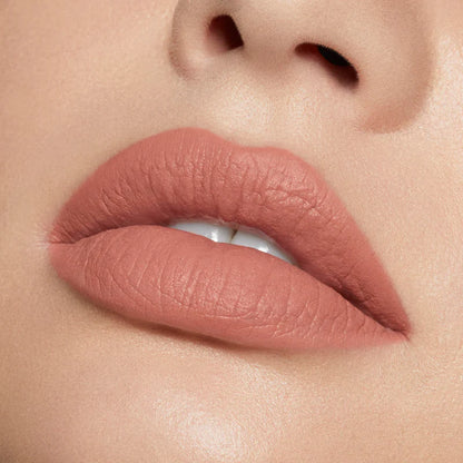 Kylie Cosmetics 絲絨霧感唇妝組合